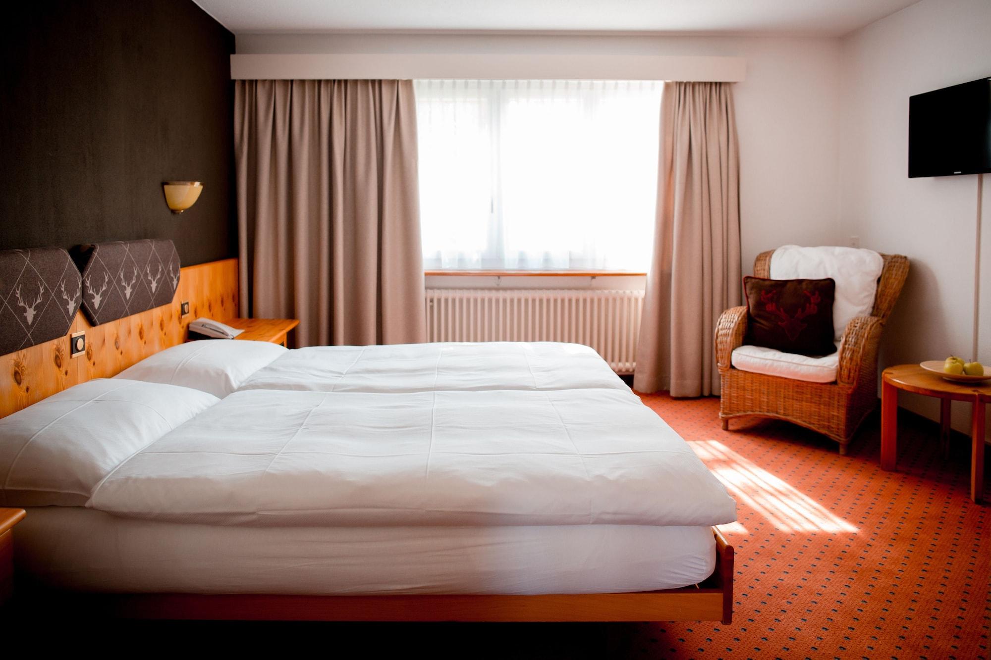 Hotel Sport Клостерс Екстериор снимка