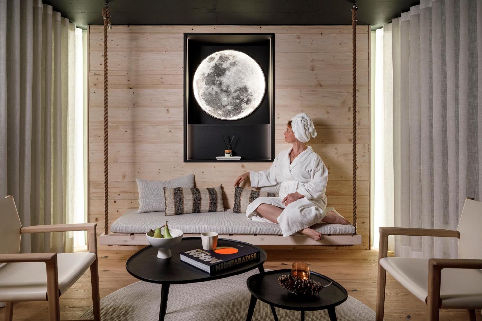 Hotel Sport Клостерс Екстериор снимка